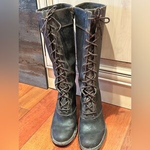 Frye Villager Dark Brown Lace-Up Boots